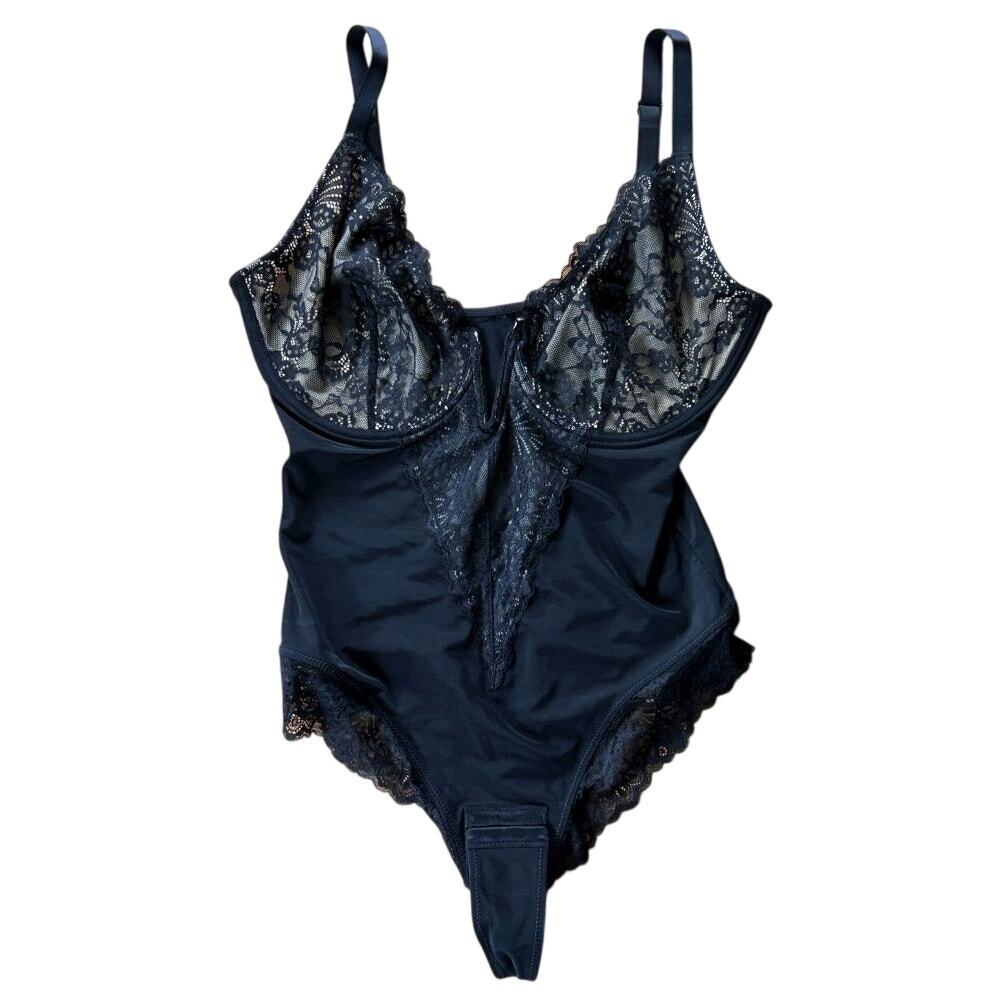 NWT Popilush Shapewear Full Coverage Plunging Lace Slimming Bodysuit Small